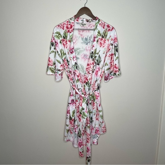 Show Me Your Mumu  Brie Robe Garden of Blooms White with Pink Floral O/S - Picture 2 of 9